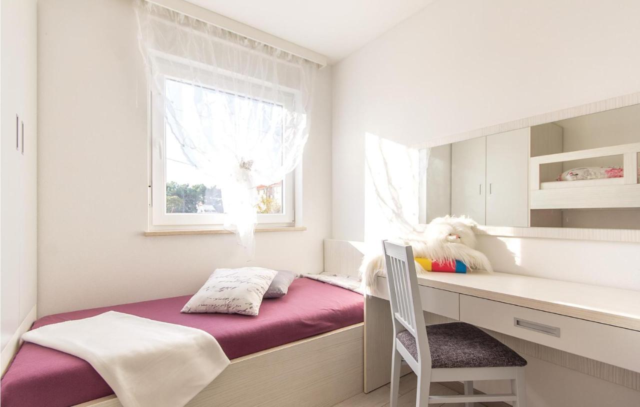 Lovely Apartment In Medulin With Kitchen Eksteriør bilde